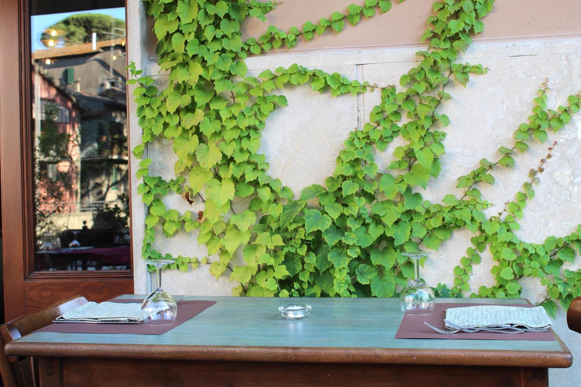 Hotel Ristorante Benigni Campagnano Di Roma Exterior foto