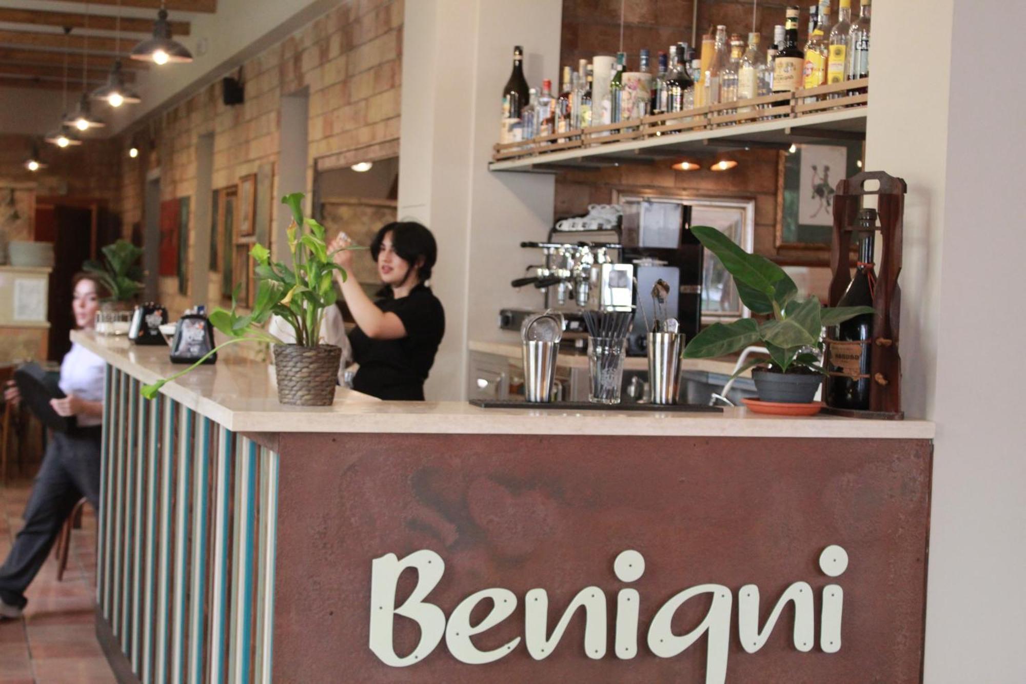 Hotel Ristorante Benigni Campagnano Di Roma Exterior foto