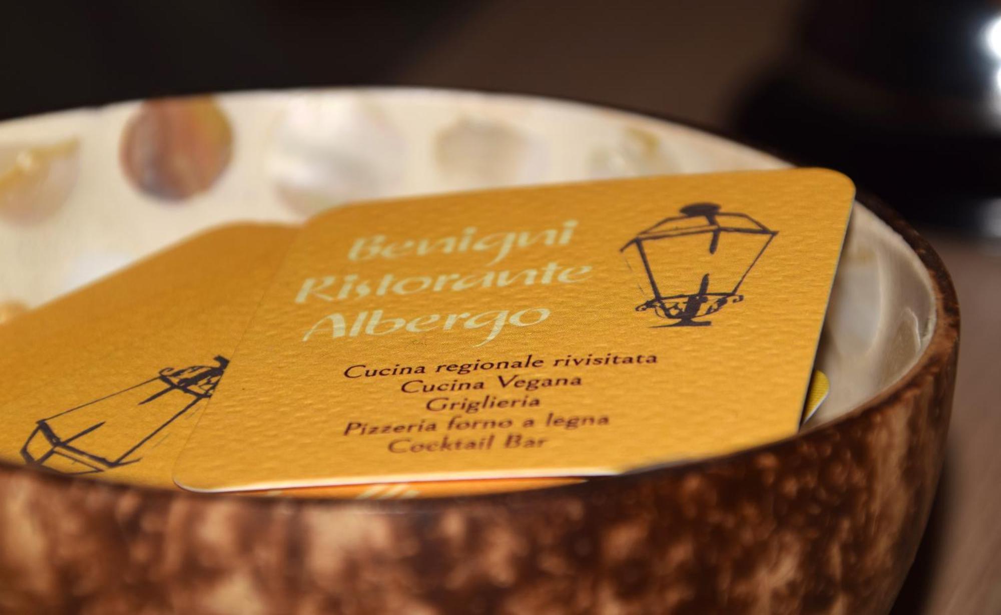 Hotel Ristorante Benigni Campagnano Di Roma Exterior foto